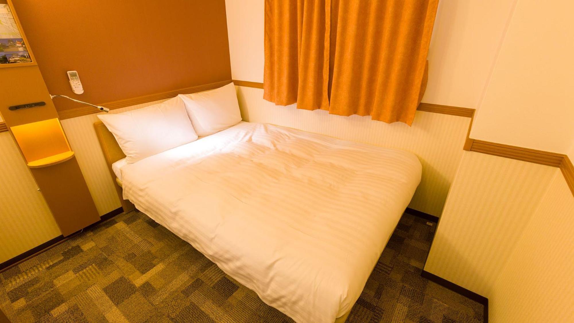 Toyoko Inn Shin-Yokohama Ekimae Honkan Room photo