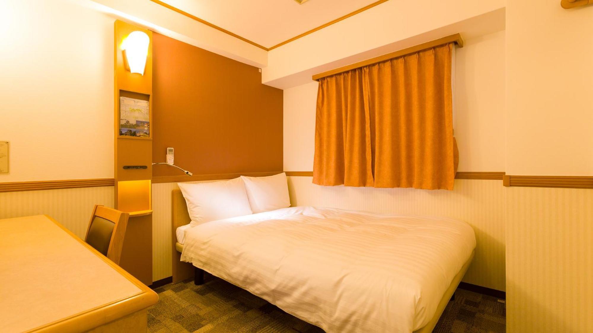 Toyoko Inn Shin-Yokohama Ekimae Honkan Room photo